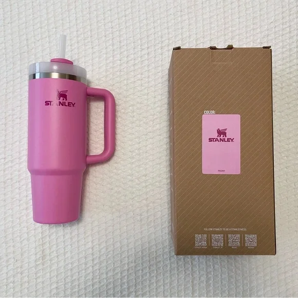 Stanley Quencher 2.0 Tumbler in Peony - Picture 3 of 9